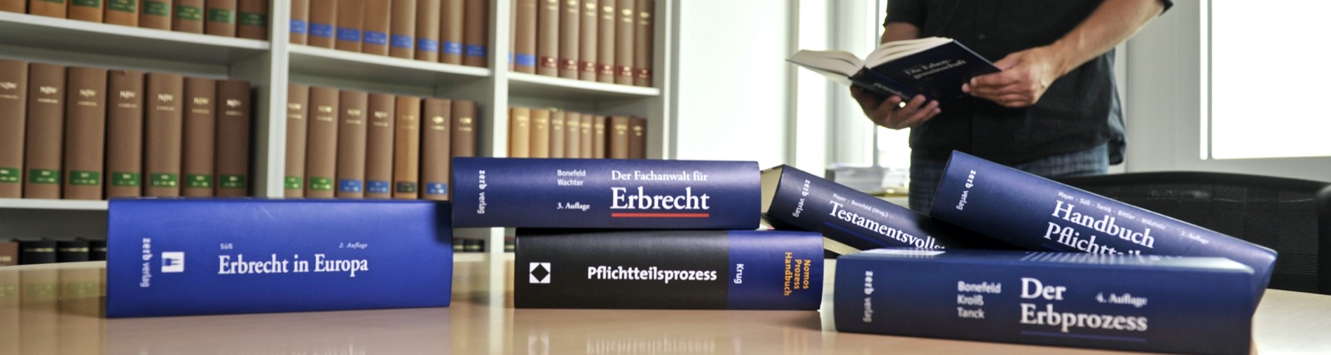 Erbrecht in Europa, Der Fachanwalt für Erbrecht, Pflichtteilsprozess und weitere Fachbücher